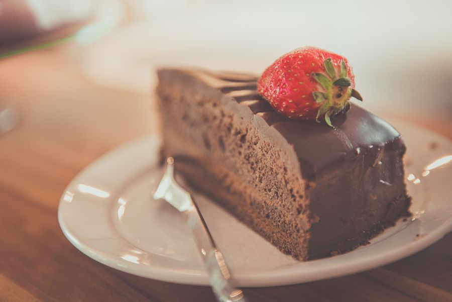 Postre de chocolate con crema